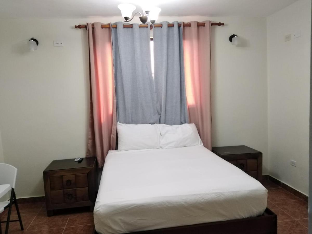 Hotel Samana Spring Eksteriør billede